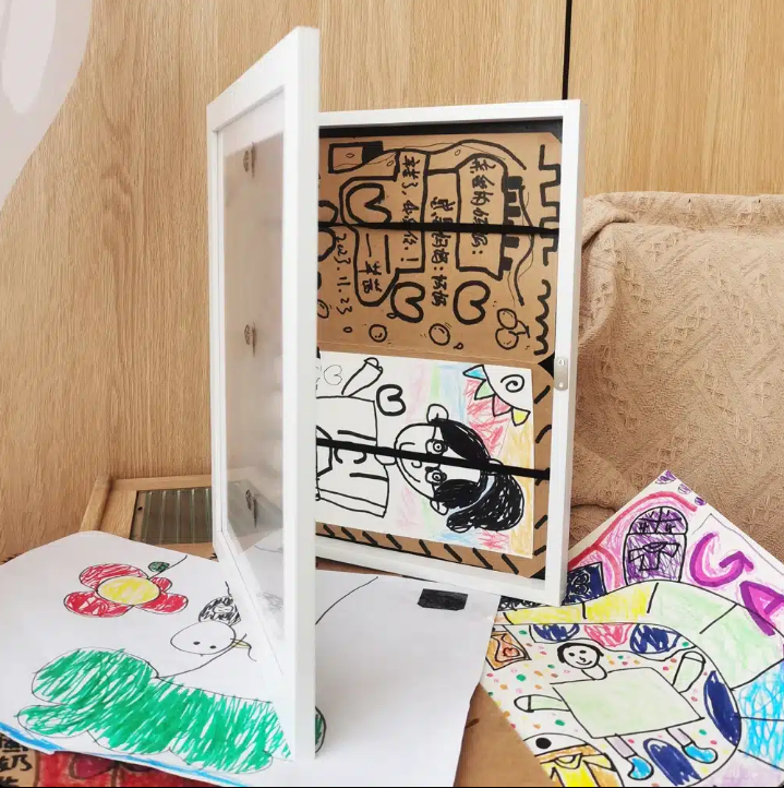 Cadre pour Dessins d'Enfants | Stockez et Exposez jusqu'à 150 Œuvres | Format A4