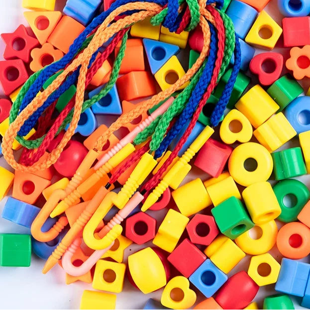 kit-perles-montessori-enfilage2