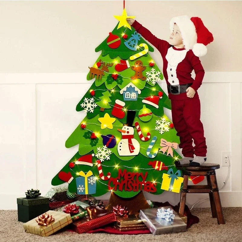 Sapin de Noël en Feutrine Mural 95 cm avec 26 Décorations