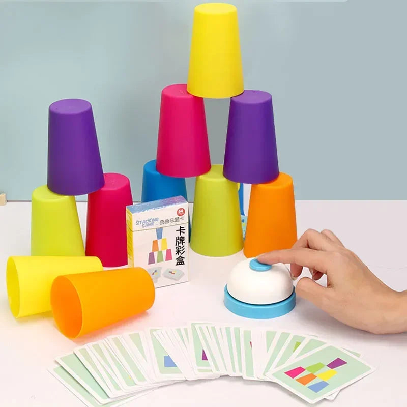 Jeu d'empilage de gobelets colorés avec sonnette et cartes défis